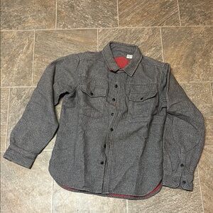 Men's Gray Button-Up Shirt